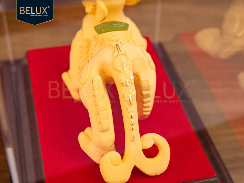 Tượng Tỳ Hưu dát vàng cát&nbsp;11x6x8cm